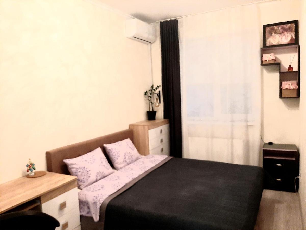 Relax Point Apartment Irpin Esterno foto