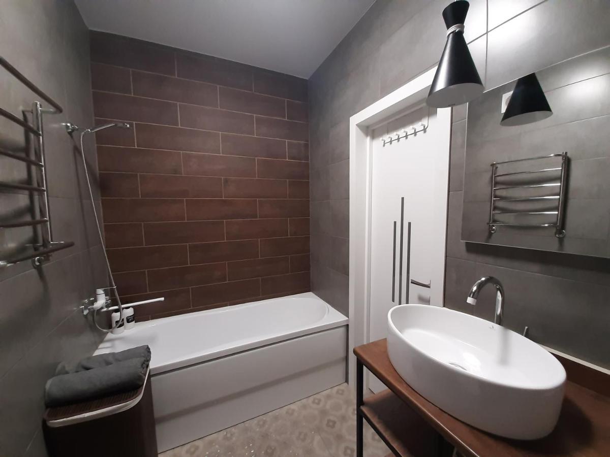 Relax Point Apartment Irpin Esterno foto